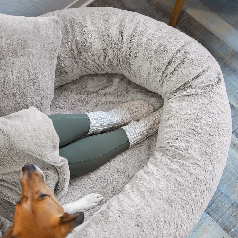 TIAKI XL comfort dog bed 173 x 90 x 30 cm (L x W x H)