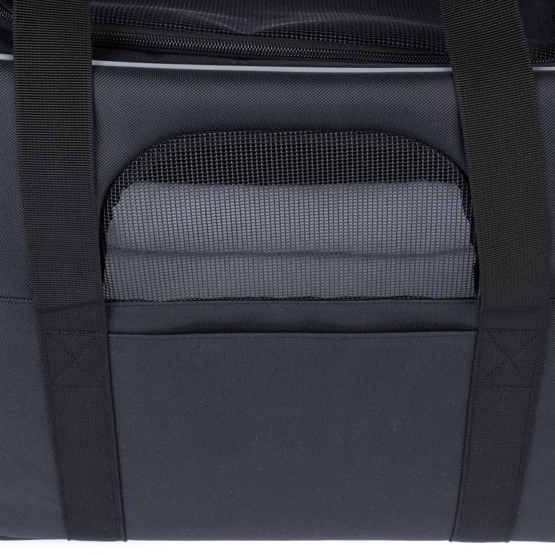 zooplus Basics Carry Bag Size S: 43.5 x 31 x 34 cm (L x W x H)