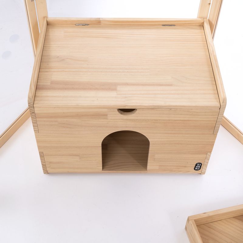 TIAKI Wooden Playrun 123 x 106.5 x 60cm (L x W x H)