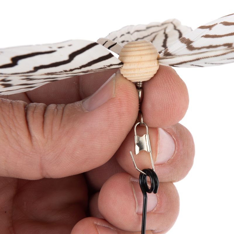 TIAKI Flying Feathers Cat Teaser 1 Toy