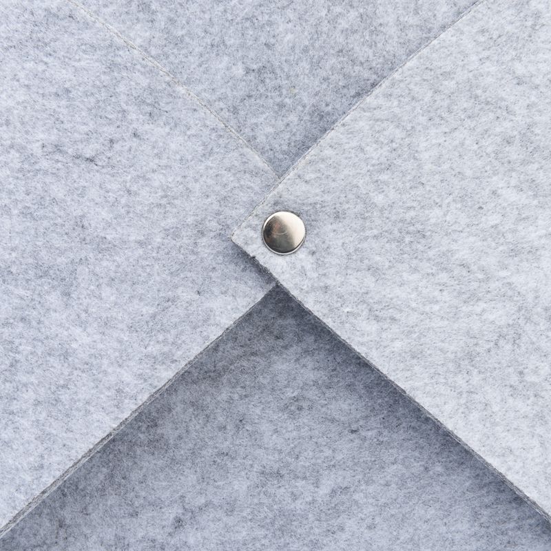 Modern Living Wujin scratching furniture 50 x 50 x 26cm (L x W x H)