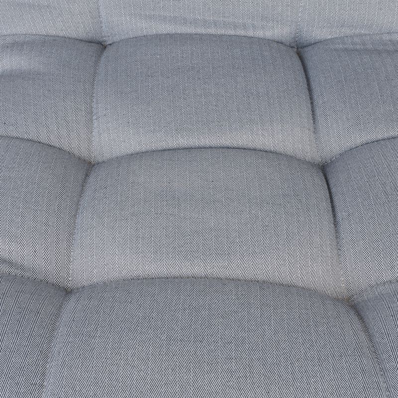 Modern Living Pittsburgh Dog Sofa 69 x 60 x 30 (L x W x H)