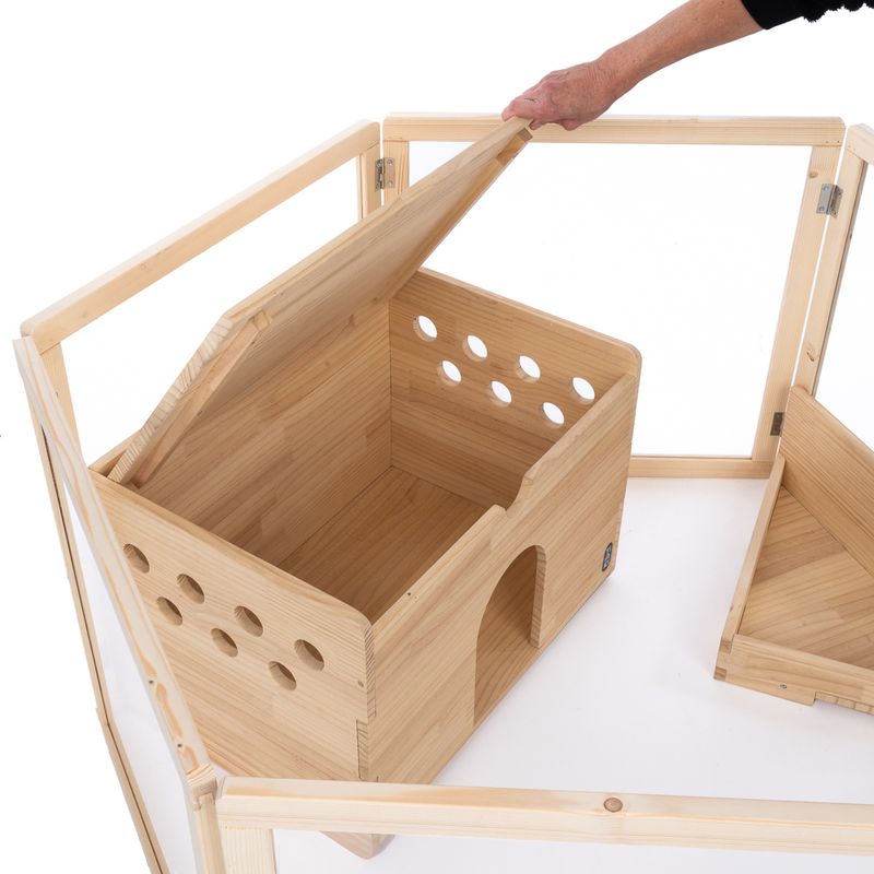 TIAKI Wooden Playrun 123 x 106.5 x 60cm (L x W x H)