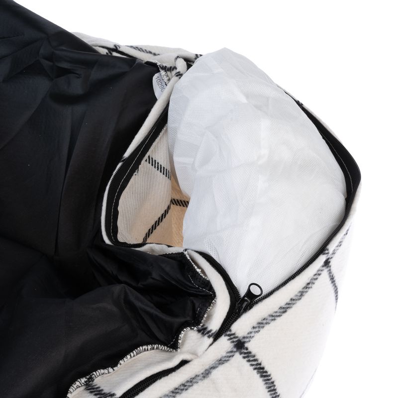 TIAKI Zena Cosy Bed 70 x 60 x 20 cm (L x W x H)