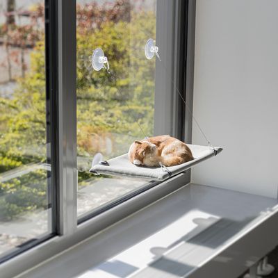 Trixie Window Lounger 50 x 30cm (L x W)