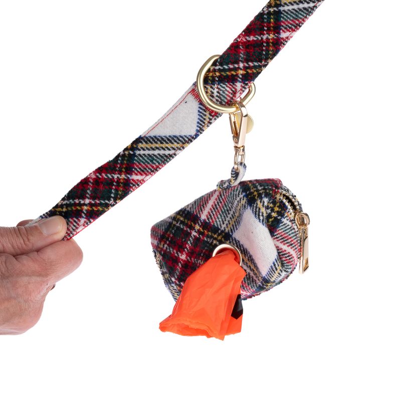 Nomad Tales Tartan Collar, Lead, Poop Bag Dispenser & Scrunchie Set Collar Size L: 42 - 66 cm Neck Circumference