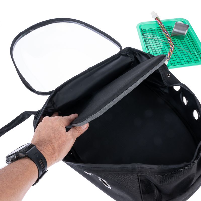 TIAKI Capsule Transport Backpack for Birds 33 x 28 x 42 cm (L x W x H)