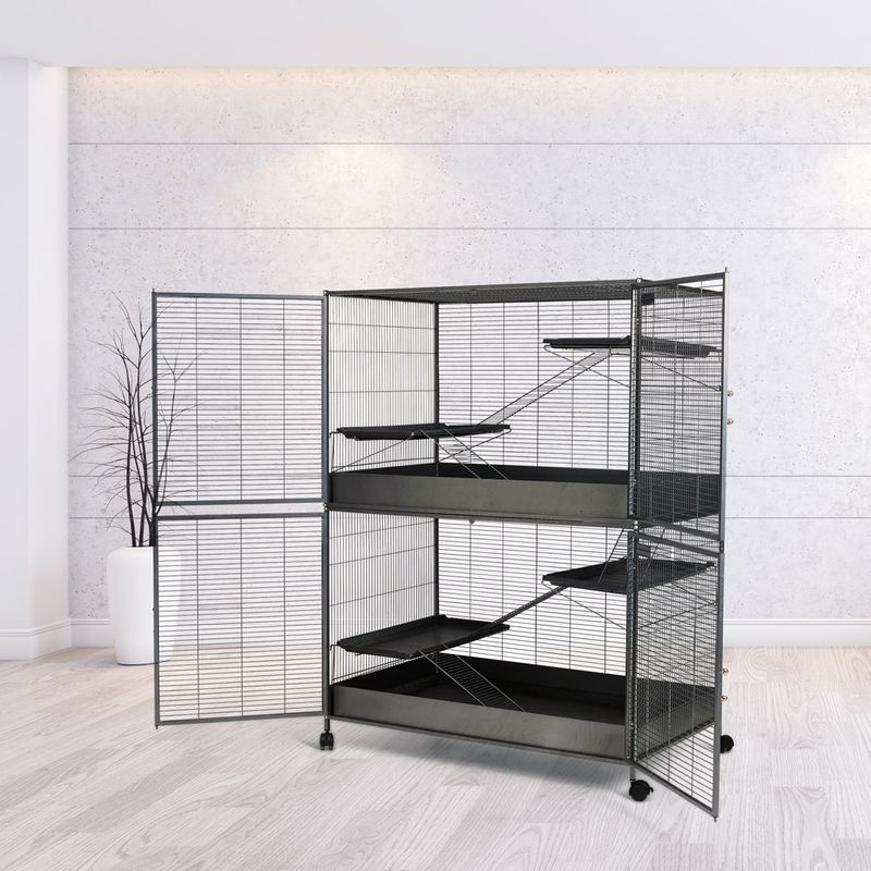 Savic Royal Suite XL Main Cage: 115 x 67 x 81cm (L x W x H)