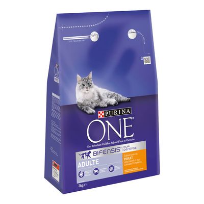 PURINA ONE Adult Chicken Dry Cat Food 3kg
