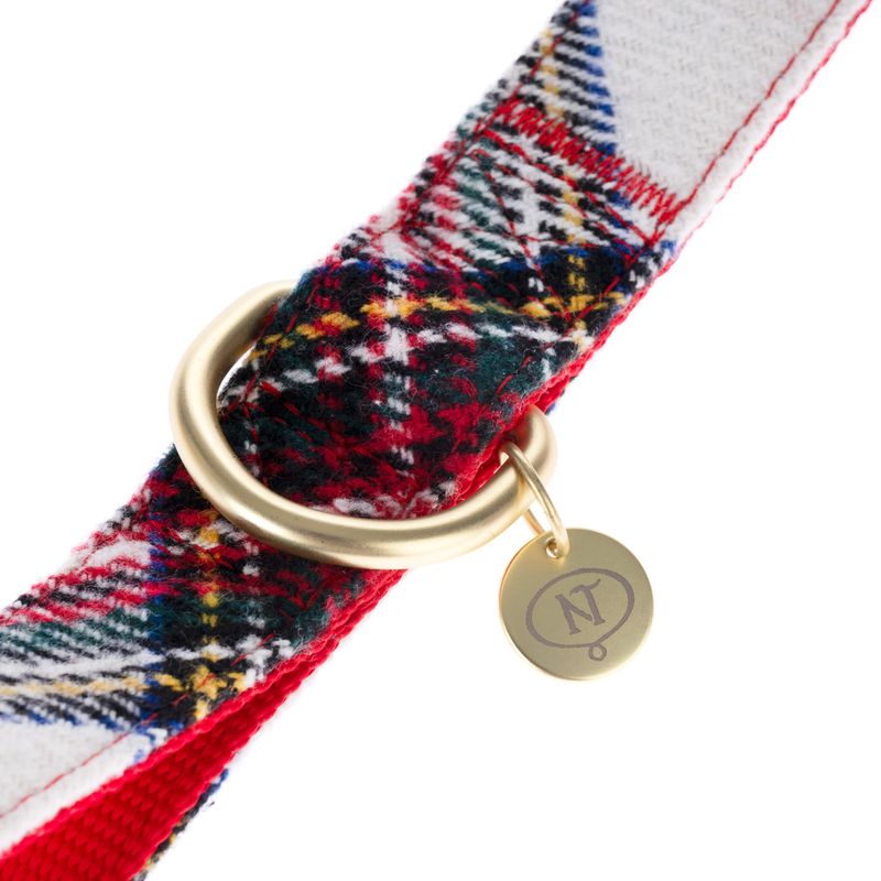Nomad Tales Tartan Collar, Lead, Poop Bag Dispenser & Scrunchie Set Collar Size L: 42 - 66 cm Neck Circumference