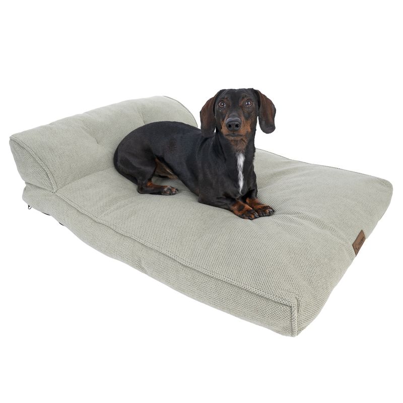 Modern Living Lombok Dog Bed Size M: 80 x 60 x 24 cm (L x W x H)