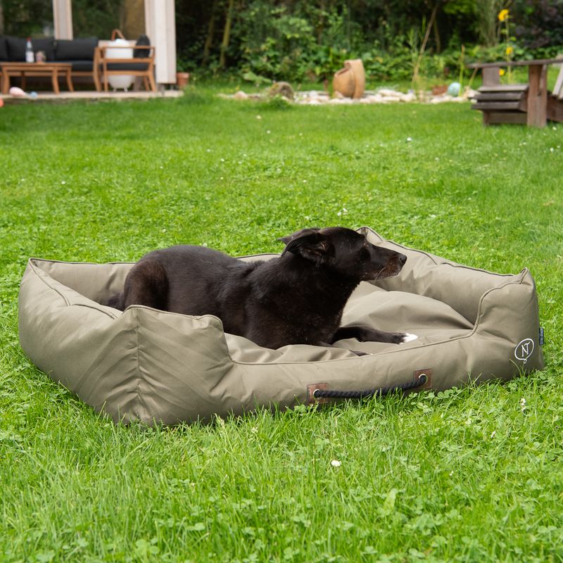 Nomad Tales Spirit Outdoor Dog Bed Pine 79 x 72 x 19 cm (L x W x H)