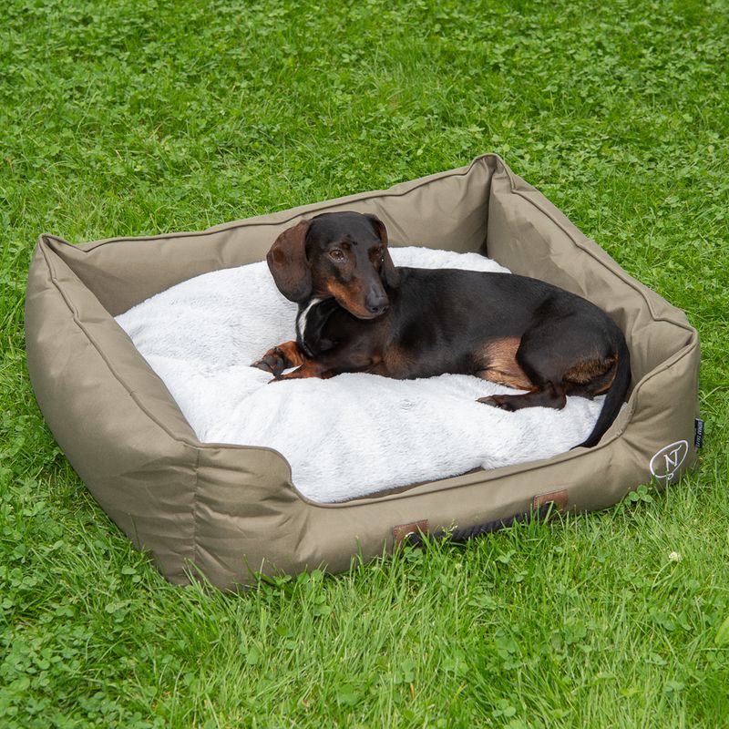 Nomad Tales Spirit Outdoor Dog Bed Pine 79 x 72 x 19 cm (L x W x H)