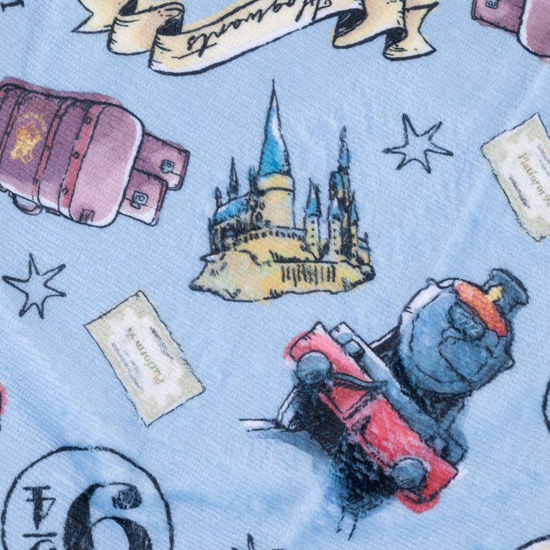 Warner Bros™ Harry Potter Hogwarts Express Pet Blanket 100 x 70 cm (L x W)