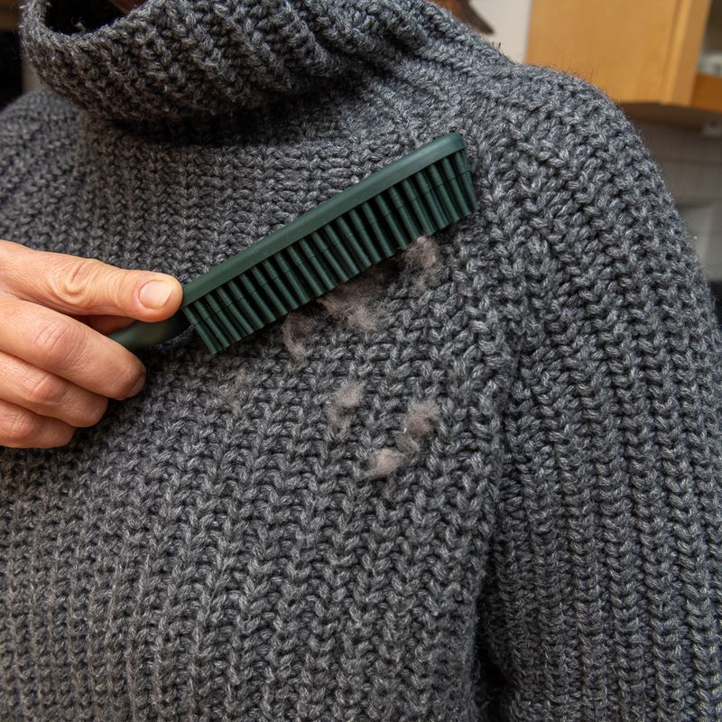 kooa Premium Lint Brush approx. 24.7 x 4.4 x 3 cm (L x W x H)