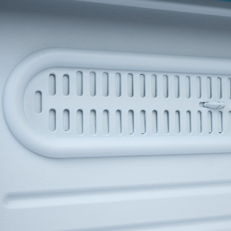 zooplus Basics Plastic Dog Kennel 87 x 72 x 75 cm (L x W x H)