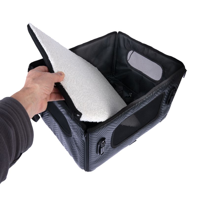 Nomad Tales Car Seat - Ebony 47.5 x 38 x 27.5 cm (L x W x H)