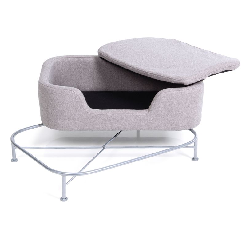 Canadian Cat Company Windsor Pet Bed approx. 68 x 47.5 x 25.5cm (L x W x H)