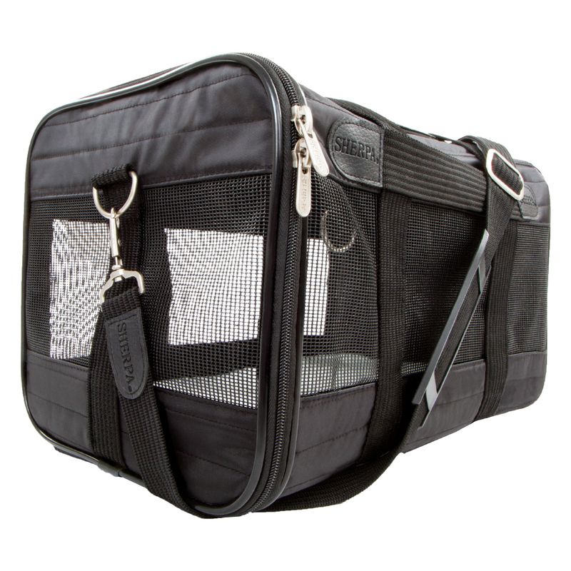 Sherpa® Original Deluxe Pet Carrier Size L: approx. 48 x 30 x 29 cm (L x W x H) – up to 10kg