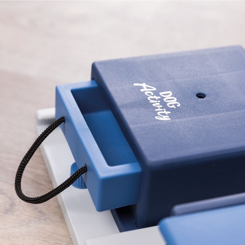 Trixie Dog Activity Poker Box 31 x 10 x 31 cm