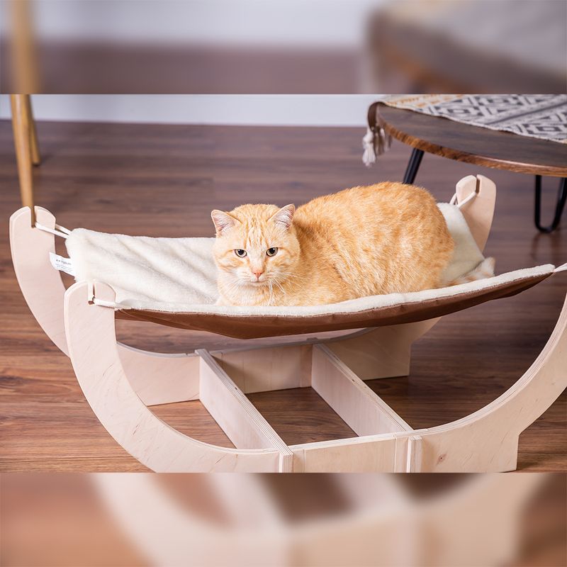 Natural Paradise Hammock - Iris Medium: 44 x 44 x 34.2 cm (L x W x H)