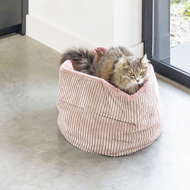 Designed by Lotte Ribbed Cat Basket Light Grey