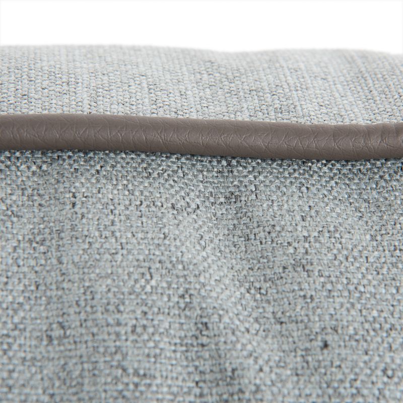 Modern Living Skara dog bed Size M: L 100 x W 70 x H 21 cm