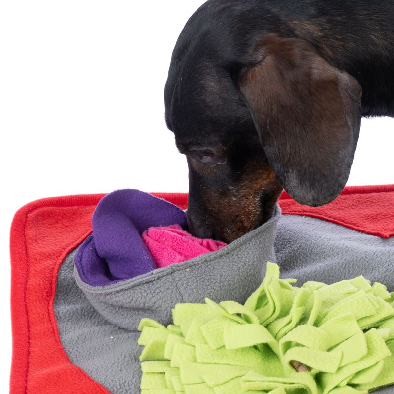 TIAKI Heart Sniffing Mat 50 x 50 cm (L x W)