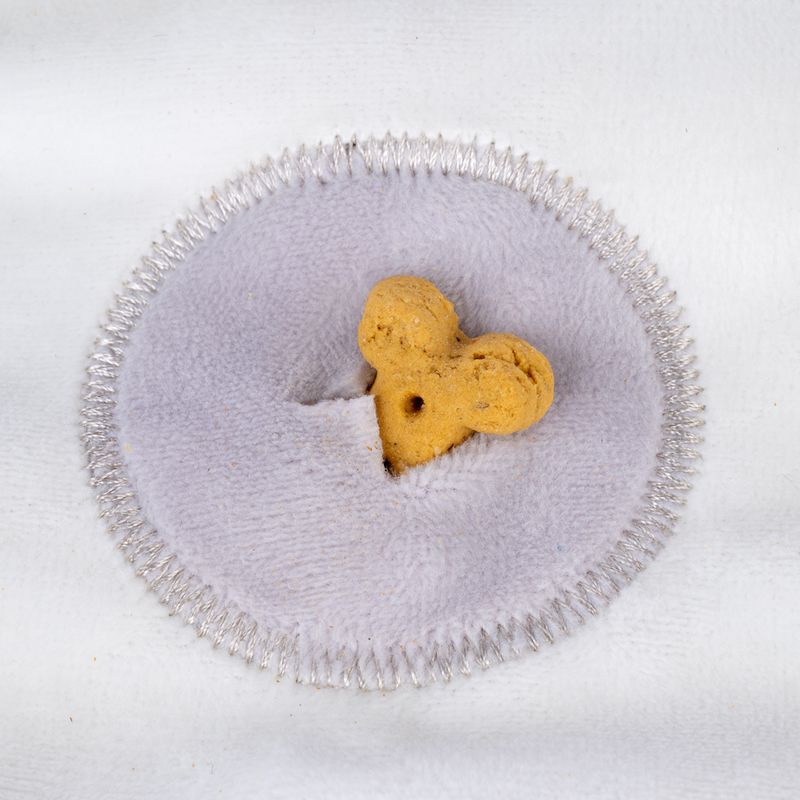 Harry Potter Hedwig Sniffer Mat approx. 68 x 38 cm (L x W)