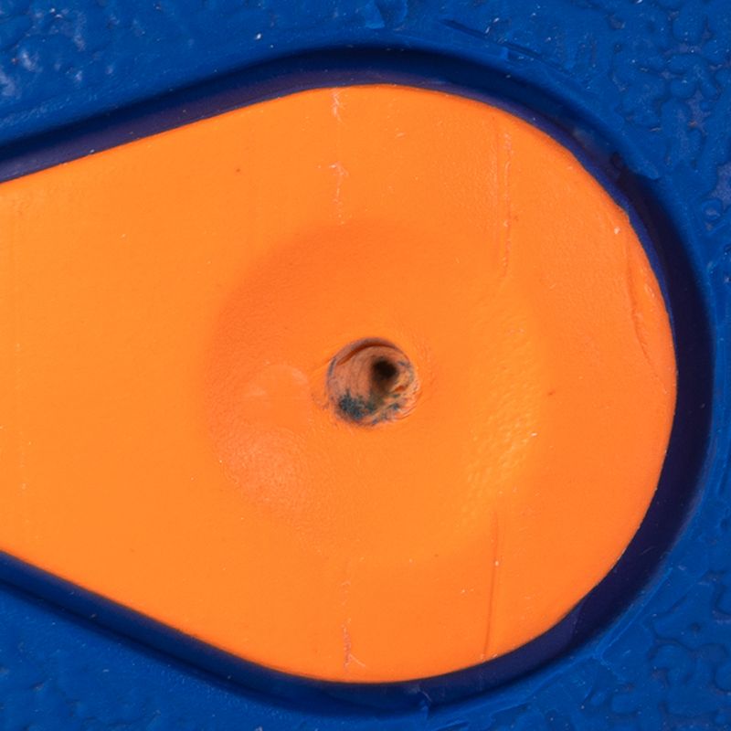 Chuckit! Ultra Squeaker Ball Size M: Diameter 6.4cm