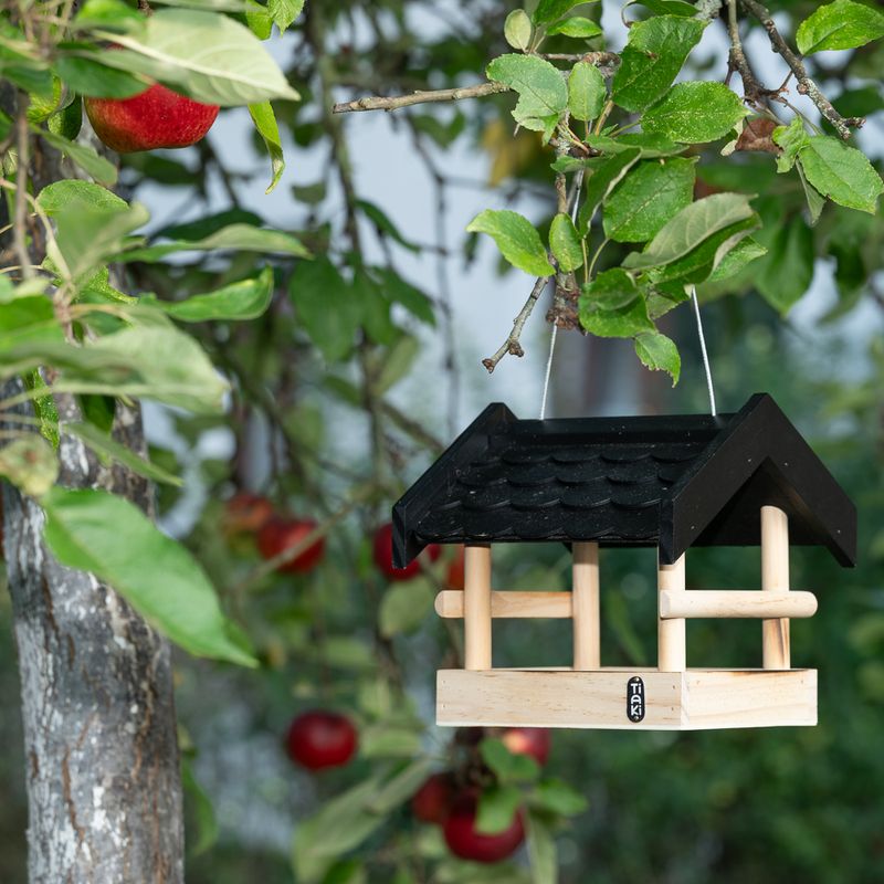 TIAKI Barn Bird House approx. L 19 x W 19 x H 18.5 cm