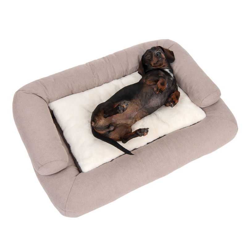 Modern Living Vancouver Dog Sofa L 80 x W 58 x H 18 cm