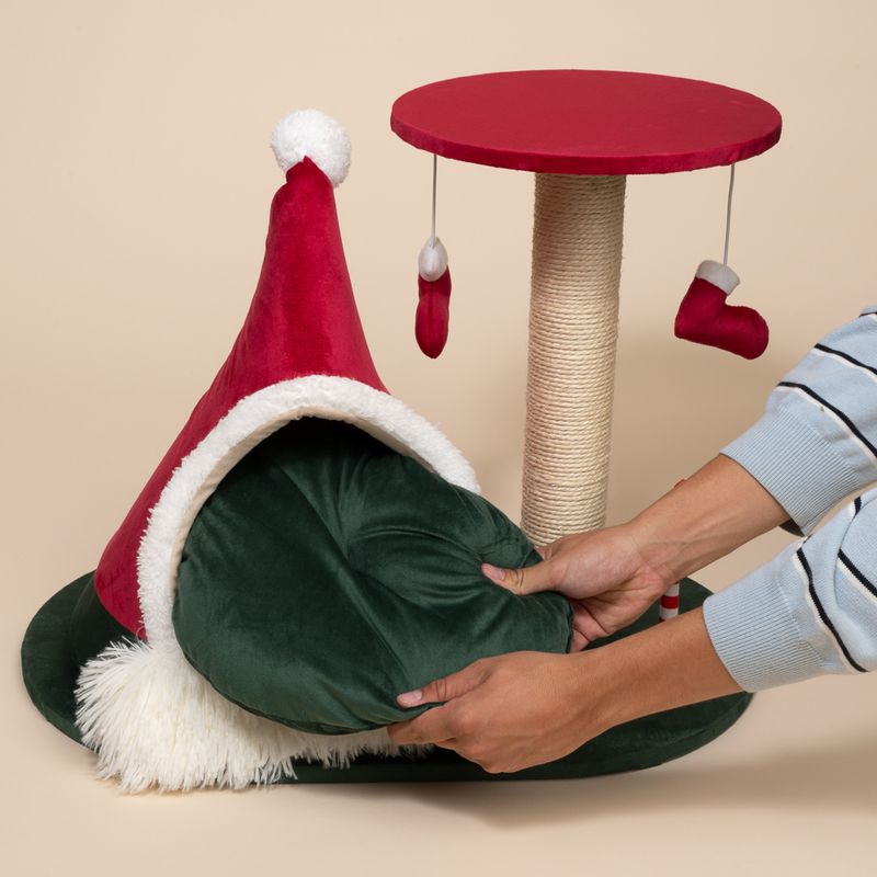 TIAKI Scratching Post with Christmas Teepee Red