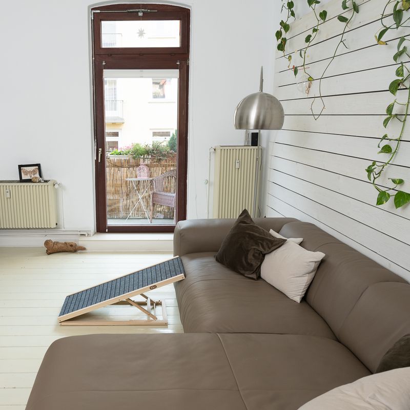 TIAKI Up & Down Pet Ramp approx. 70 x 35 x 30 - 40cm (L x W x H)