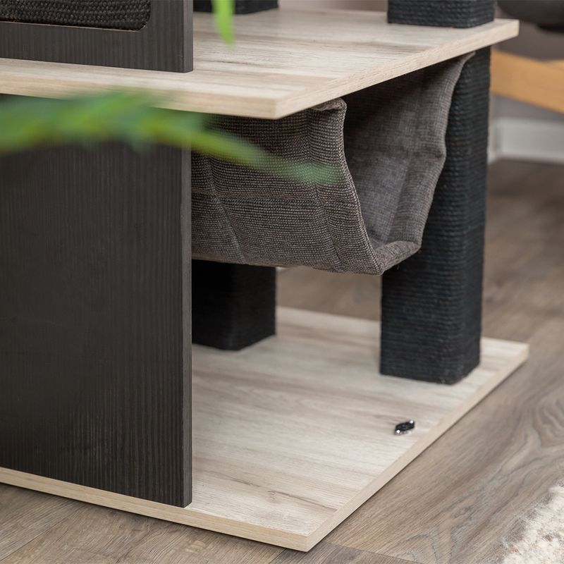 Trixie CityStyle Scratching Post Grey