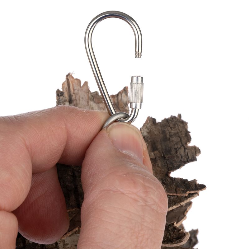 TIAKI Maple Leaf Kebab Nibble Toy for Birds approx. 8 x 5 x 24cm (L x W x H)