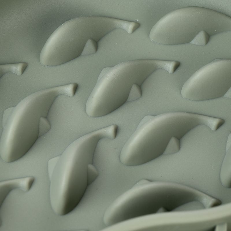 TIAKI Honeycomb Silicone Slow Feeder approx. 19 x 3.5cm (Diameter x H)