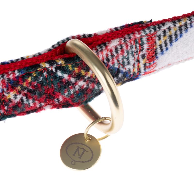 Nomad Tales Tartan Collar, Lead, Poop Bag Dispenser & Scrunchie Set Collar Size L: 42 - 66 cm Neck Circumference