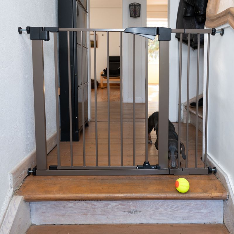 TIAKI Brown Dog Gate with Side Panel 78 x 77 - 103cm (H x W)