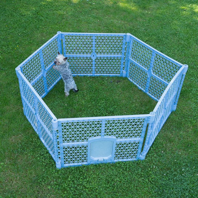 TIAKI 6-Panel Plastic Playpen 150 x 170 x 66 cm (L x W x H)