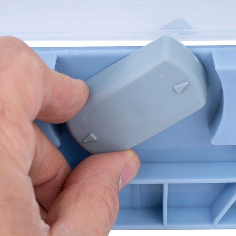 TIAKI 6-Panel Plastic Playpen 150 x 170 x 66 cm (L x W x H)