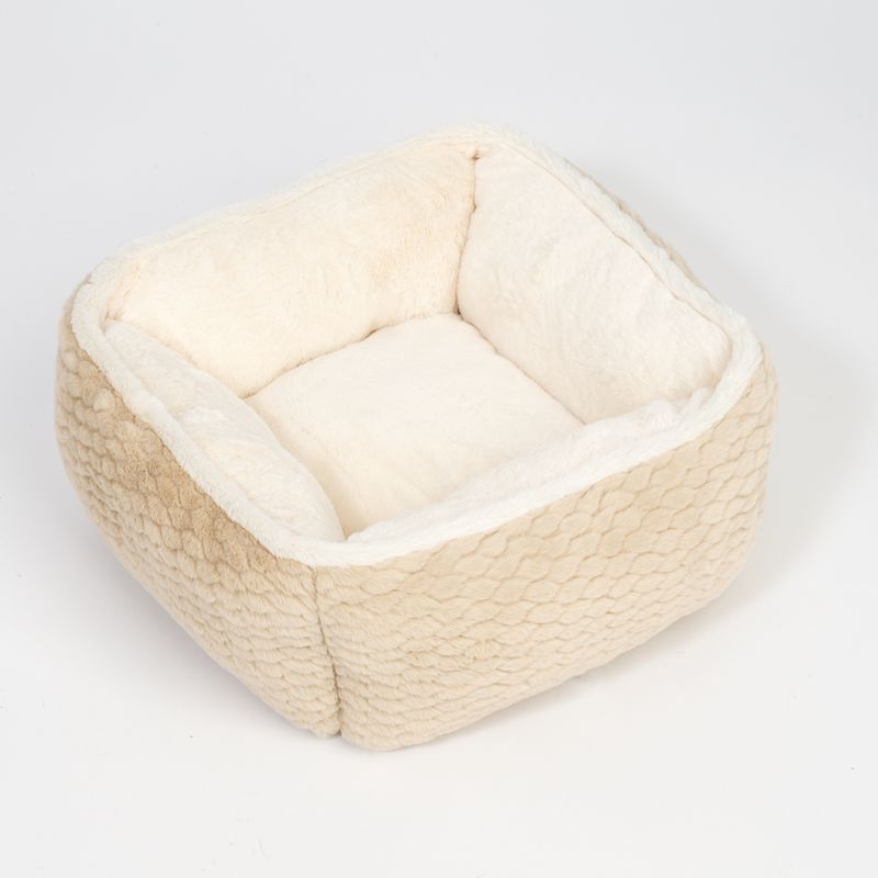 Modern Living Minimalist Aarhus Cuddle Bed 47 x 47 x 21 cm (L x W x H)