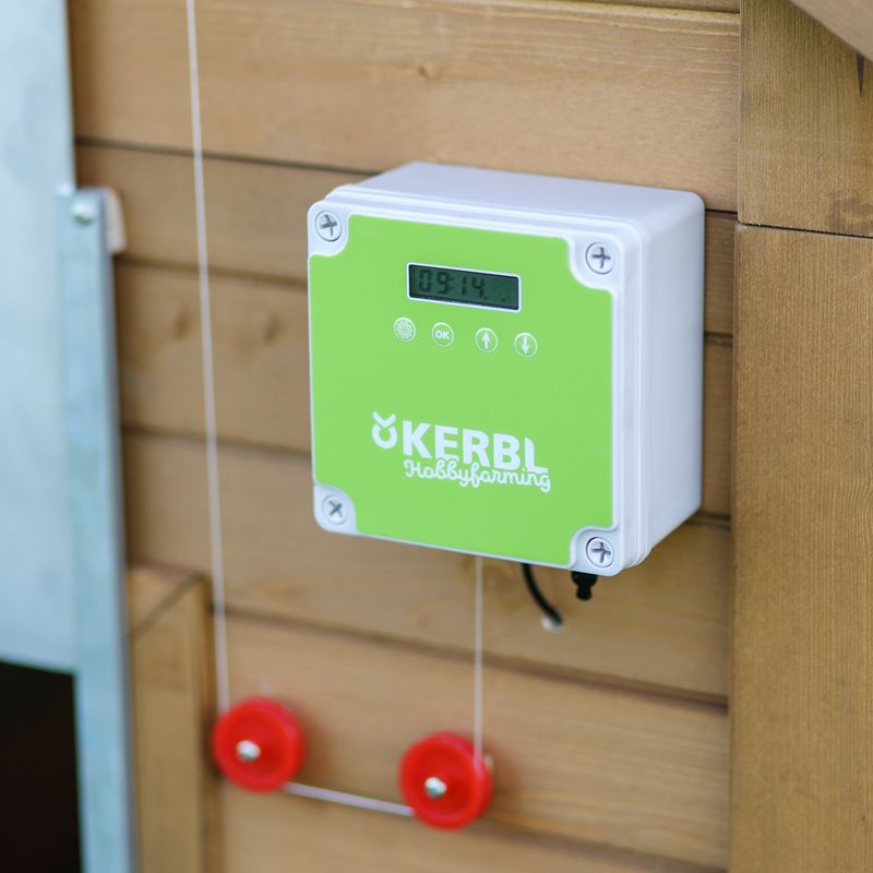 Kerbl Hobbyfarming Automatic Sliding Door for Chicken Coops 40 x 43cm (W x H)
