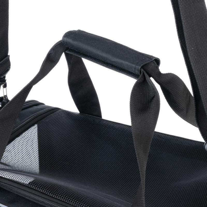 zooplus Basics Carry Bag Size S: 43.5 x 31 x 34 cm (L x W x H)