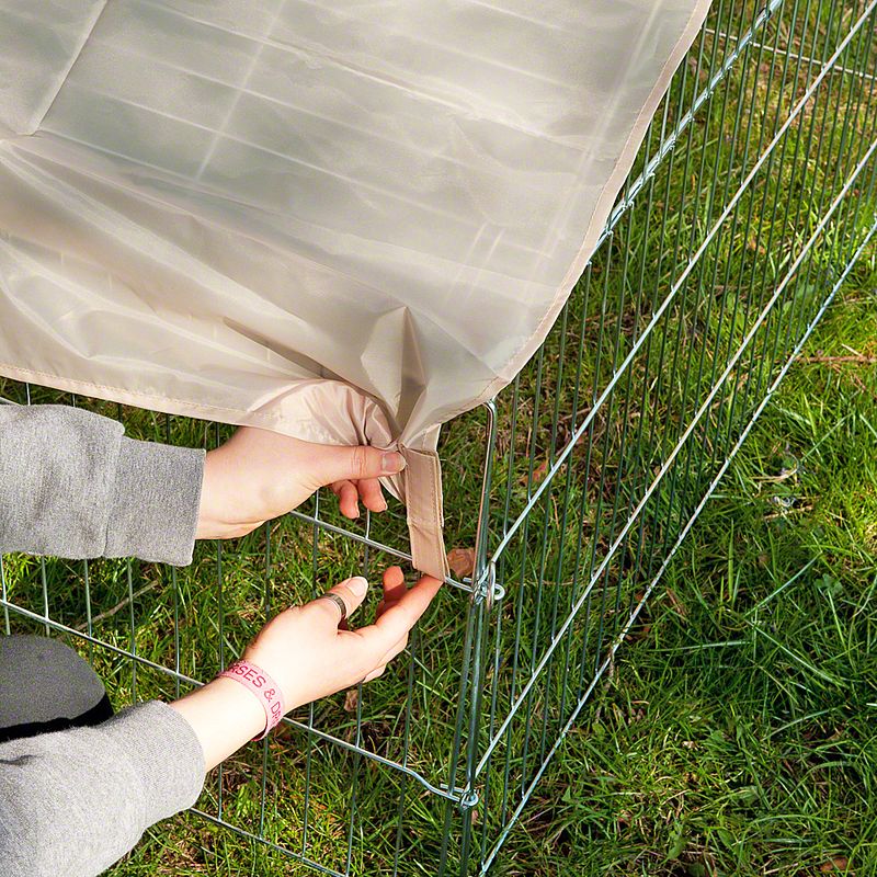 Kerbl Luxus Metal Run with pitched roof 220 x 103 x 85 cm (L x W x H)