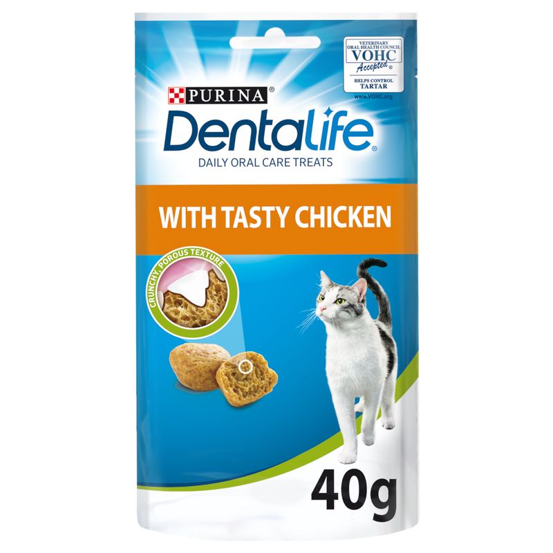 PURINA Dentalife Daily Cat Dental Care Snacks 8 x 40g