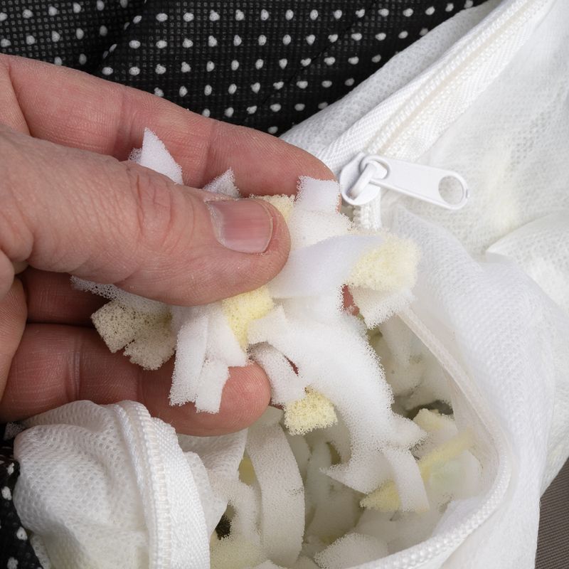 TIAKI Teddy Dog Mattress - Taupe Size M: 70 x 50 x 10 cm (L x W x H)