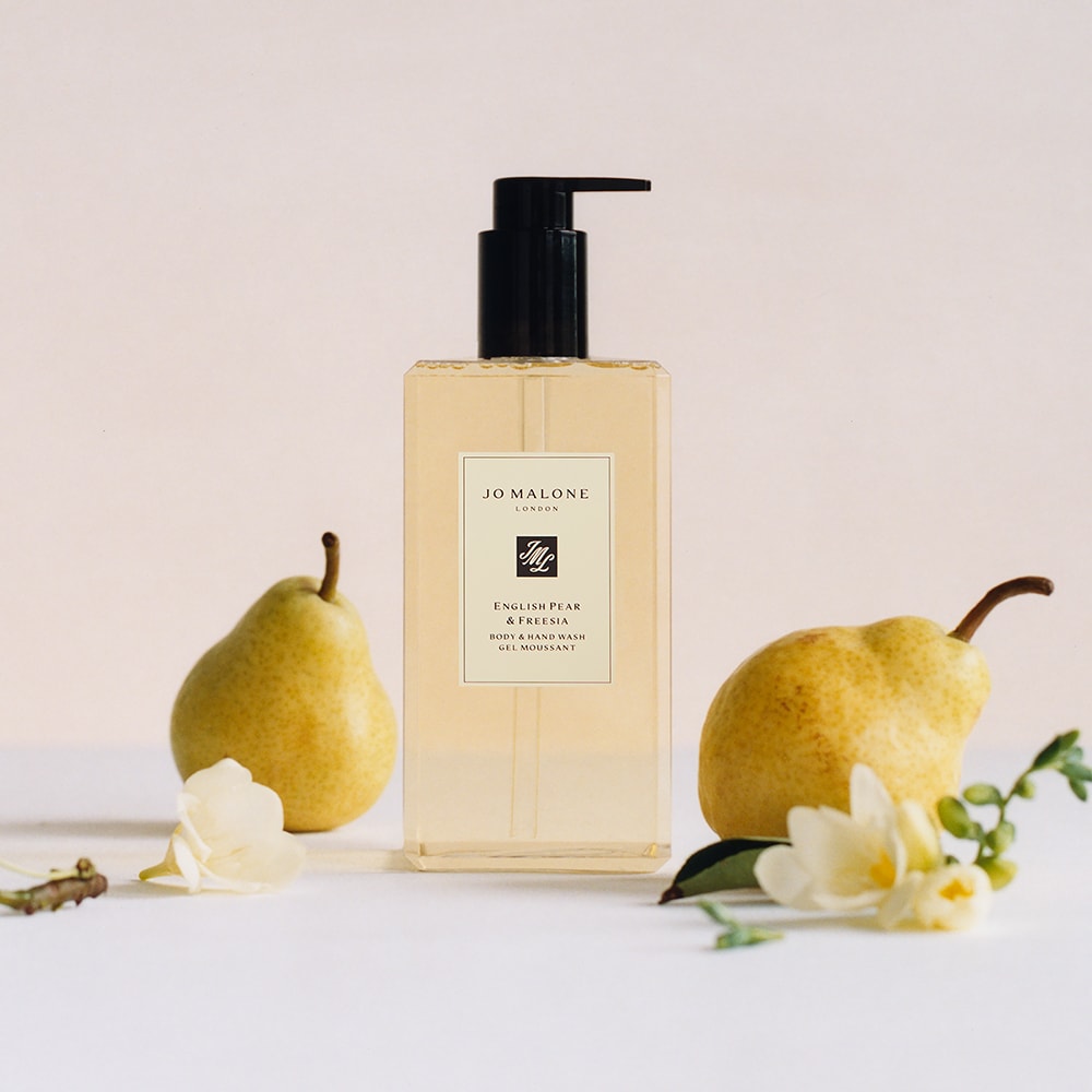 English Pear & Freesia Body & Hand Wash