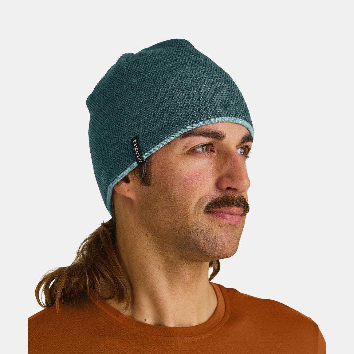 MERINO LOGO KNIT BEANIE