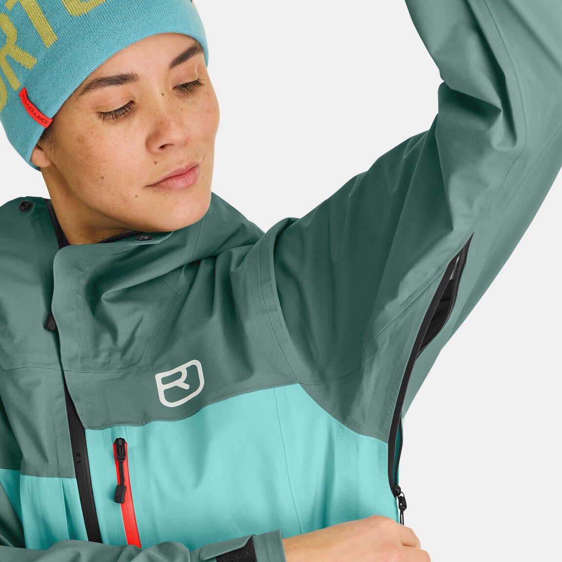 3L RAVINE SHELL JACKET